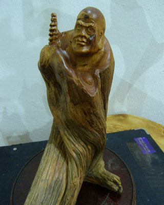 厂家直销崖柏托塔罗汉人物根雕 精品木雕摆件 平民养身木制工艺品图片